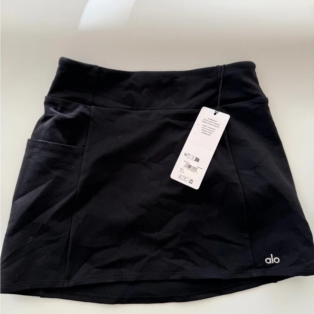 NWT Alo Yoga High Waist Good Form Black Mini Skirt with Pocket